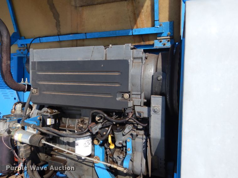 image for item HS9930 2002 Genie S-65  boom lift