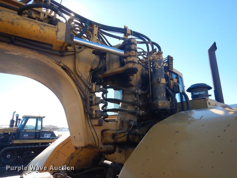 image for item HS9933 1987 Caterpillar 627E  conventional scraper