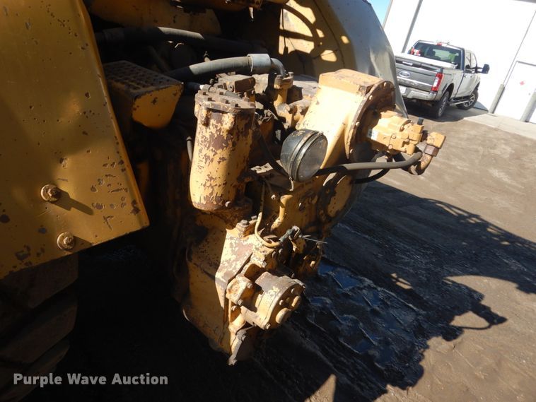 image for item HS9933 1987 Caterpillar 627E  conventional scraper
