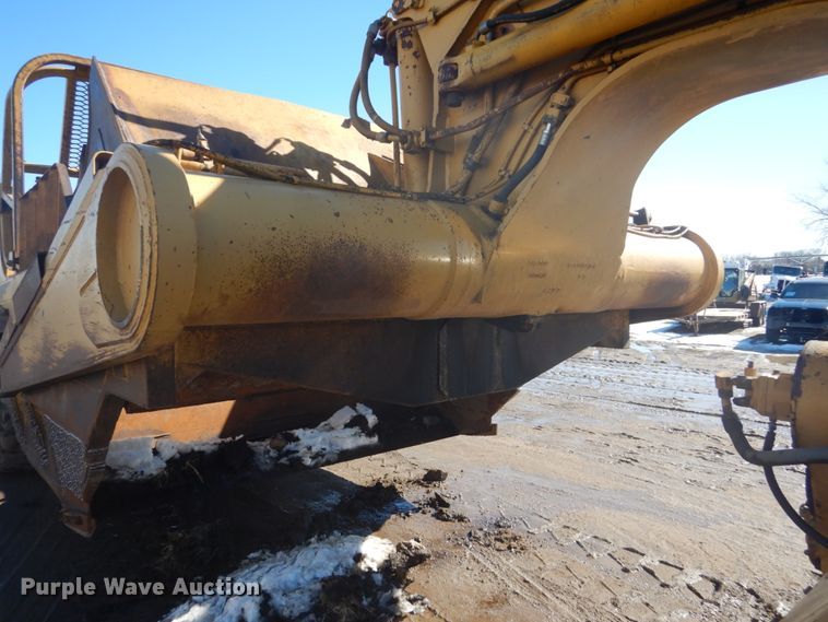 image for item HS9933 1987 Caterpillar 627E  conventional scraper