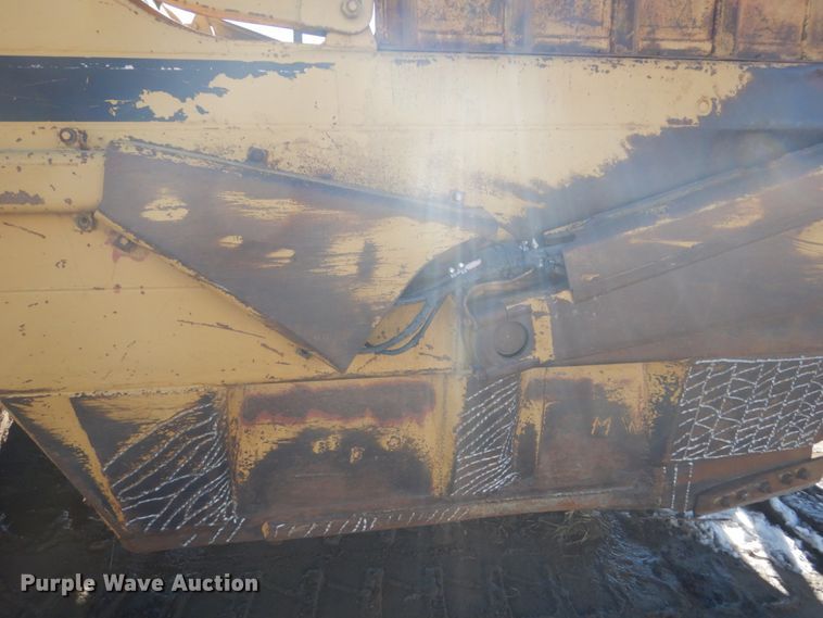 image for item HS9933 1987 Caterpillar 627E  conventional scraper