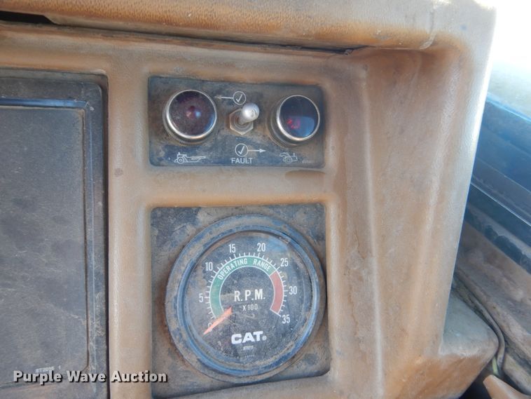 image for item HS9933 1987 Caterpillar 627E  conventional scraper