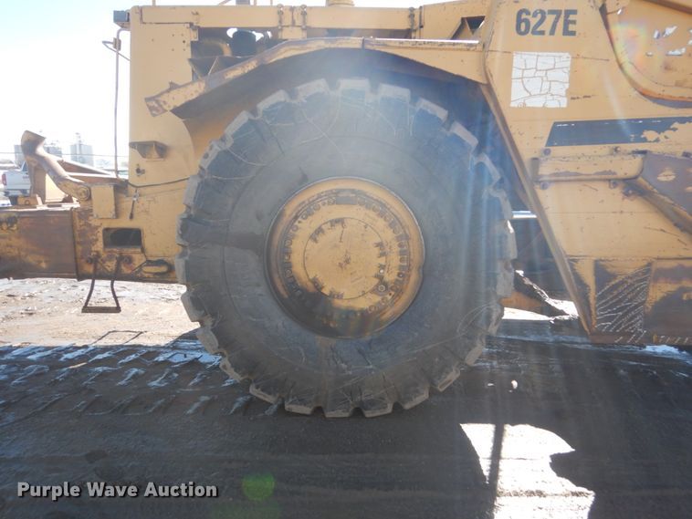 image for item HS9933 1987 Caterpillar 627E  conventional scraper