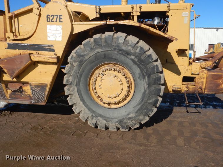 image for item HS9933 1987 Caterpillar 627E  conventional scraper