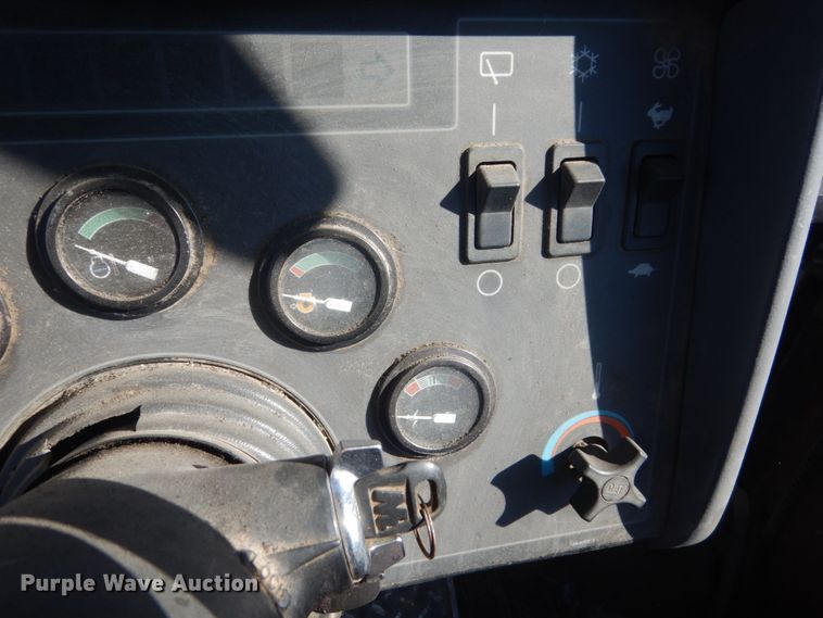 image for item HS9934 1996 Caterpillar Challenger CH65D  track tractor