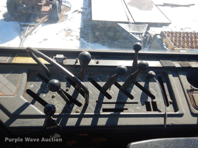 image for item HS9934 1996 Caterpillar Challenger CH65D  track tractor