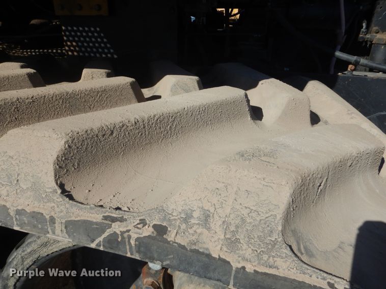 image for item HS9934 1996 Caterpillar Challenger CH65D  track tractor