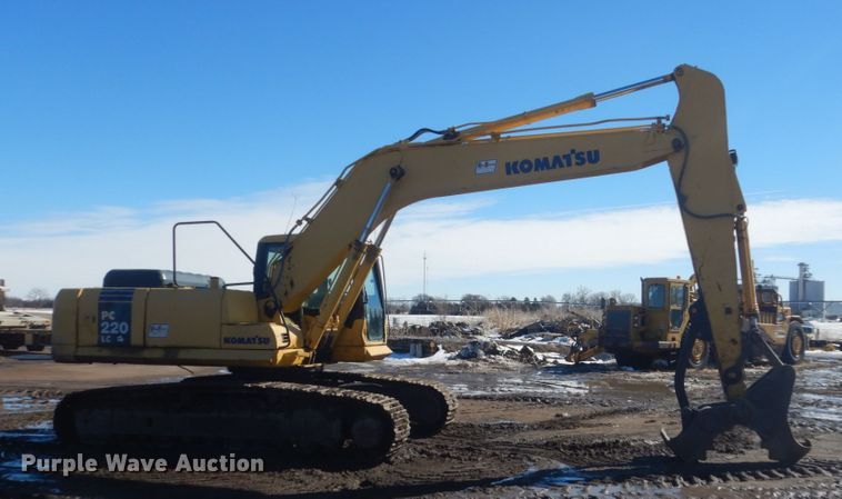 image for item HS9935 2004 Komatsu PC200LC-7  excavator