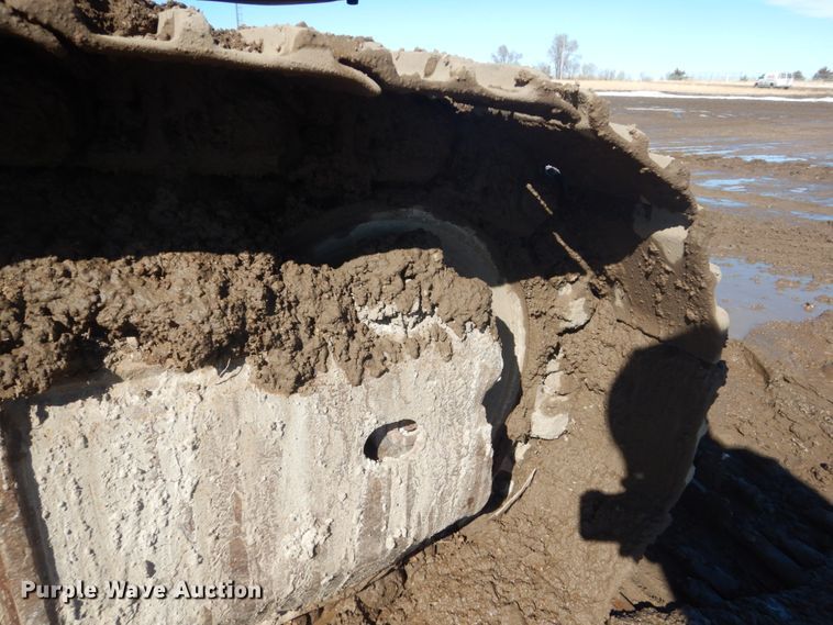 image for item HS9935 2004 Komatsu PC200LC-7  excavator