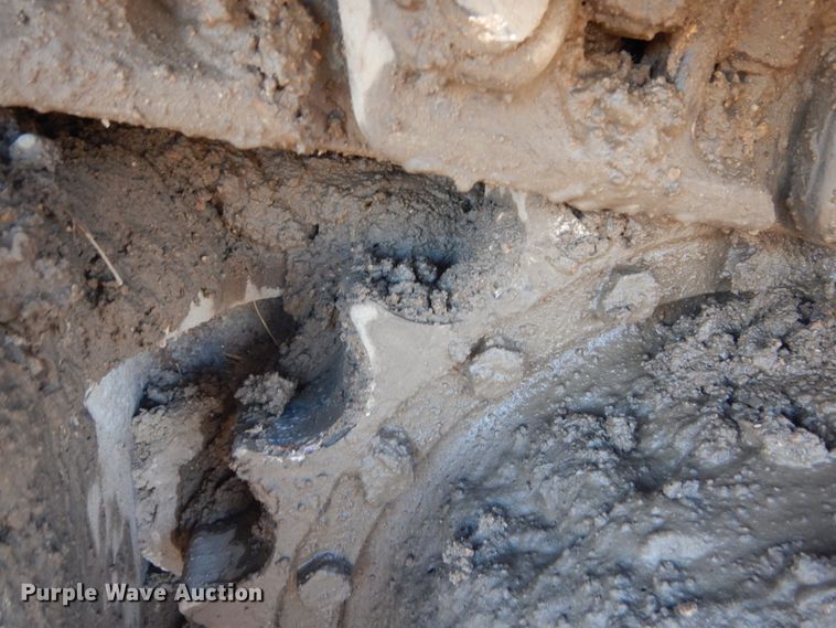 image for item HS9935 2004 Komatsu PC200LC-7  excavator