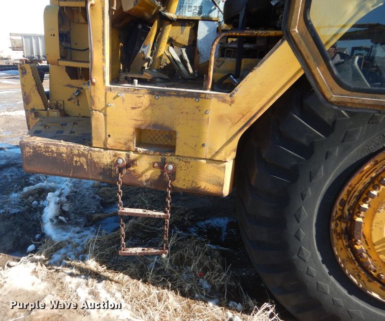 image for item HS9936 1978 Caterpillar 627B  conventional scraper