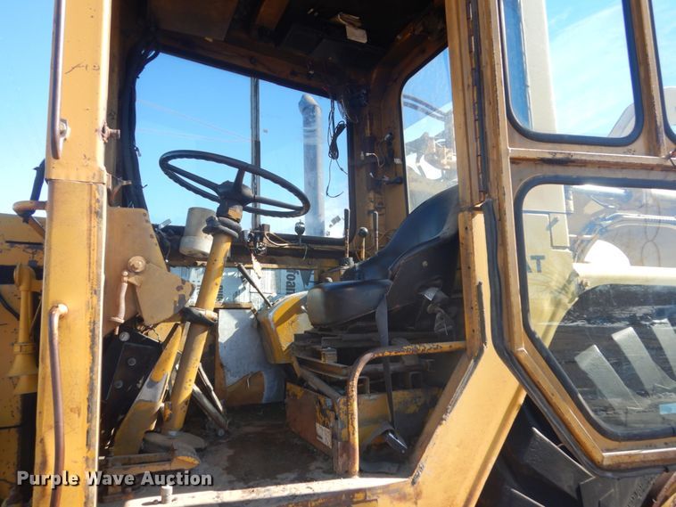 image for item HS9936 1978 Caterpillar 627B  conventional scraper