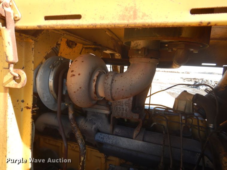 image for item HS9936 1978 Caterpillar 627B  conventional scraper