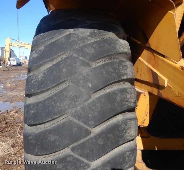 image for item HS9936 1978 Caterpillar 627B  conventional scraper