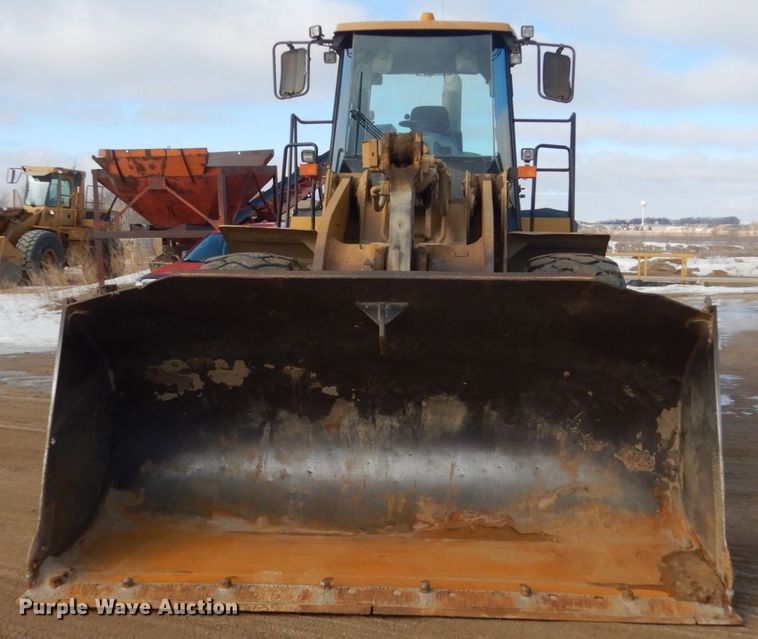 image for item HS9957 2004 Caterpillar 966G Series II  wheel loader