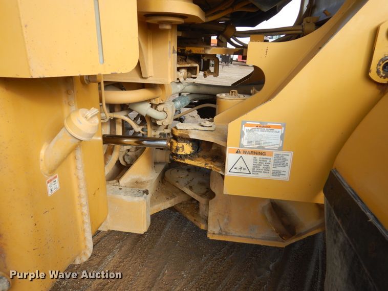 image for item HS9957 2004 Caterpillar 966G Series II  wheel loader