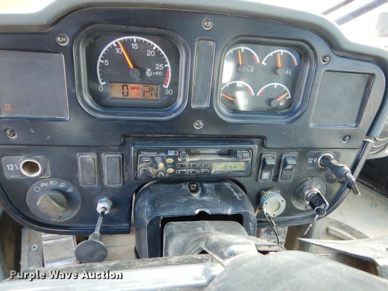 image for item HS9957 2004 Caterpillar 966G Series II  wheel loader