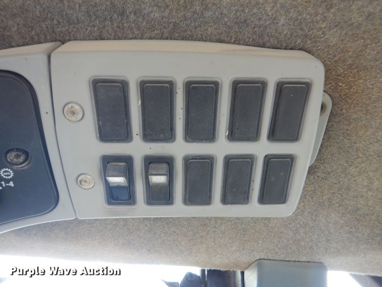 image for item HS9957 2004 Caterpillar 966G Series II  wheel loader