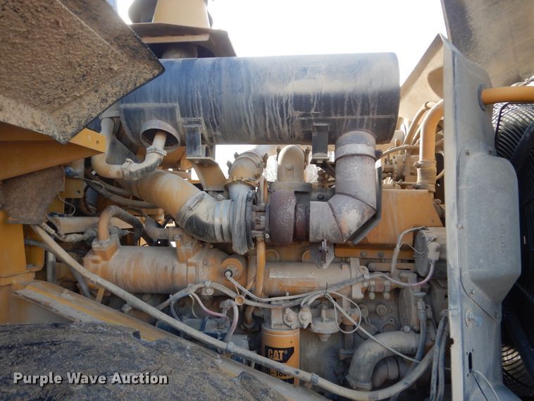 image for item HS9957 2004 Caterpillar 966G Series II  wheel loader