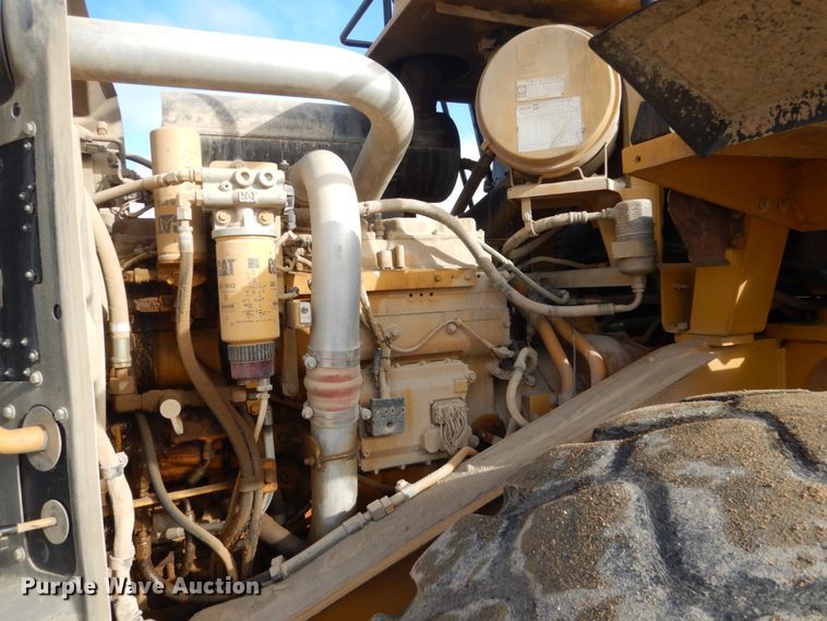 image for item HS9957 2004 Caterpillar 966G Series II  wheel loader