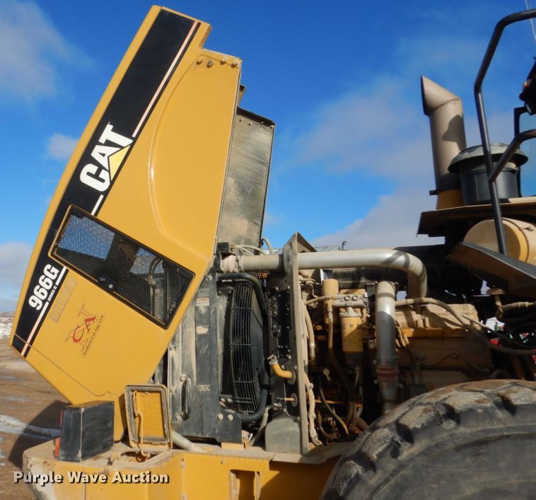 image for item HS9957 2004 Caterpillar 966G Series II  wheel loader