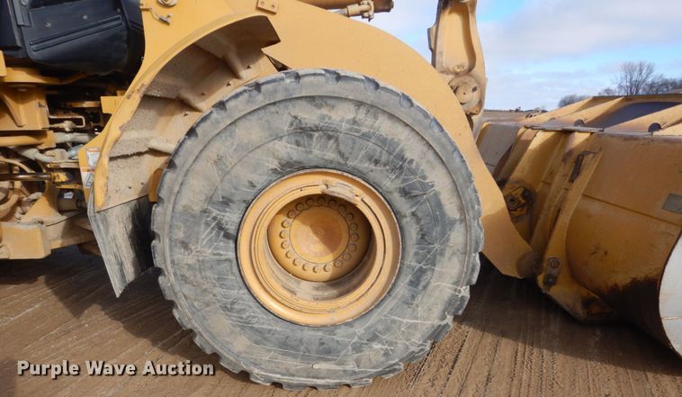 image for item HS9957 2004 Caterpillar 966G Series II  wheel loader