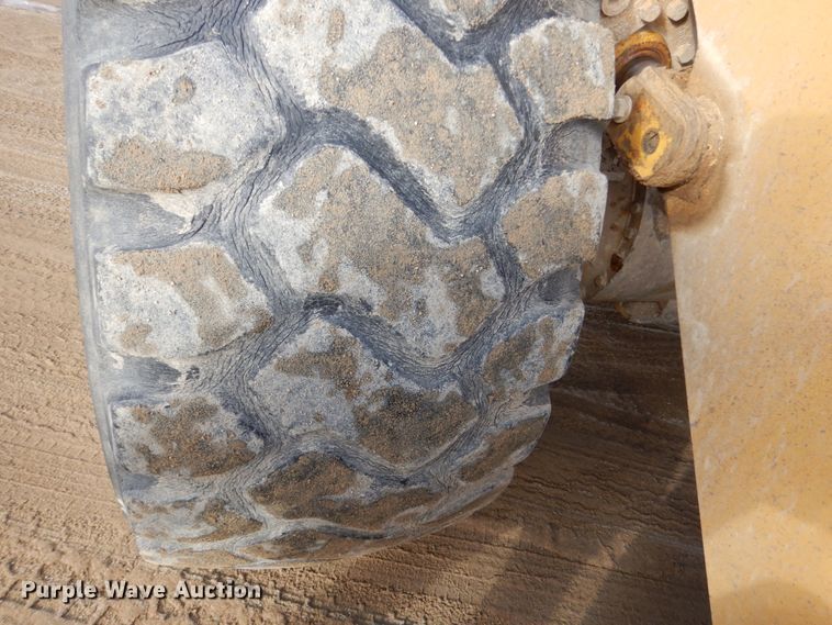 image for item HS9957 2004 Caterpillar 966G Series II  wheel loader