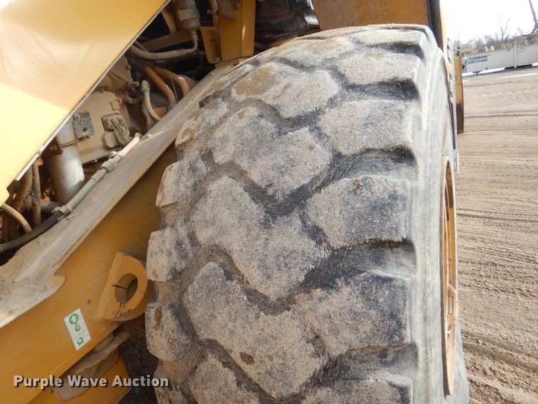 image for item HS9957 2004 Caterpillar 966G Series II  wheel loader