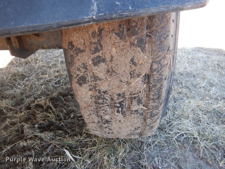 image for item HS9961 2007 Ingersoll Rand P185  air compressor