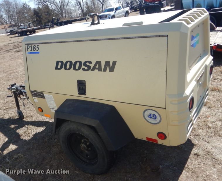 image for item HS9962 2016 Doosan P185  air compressor