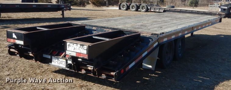 image for item HS9967 2004 Felling equipment trailer