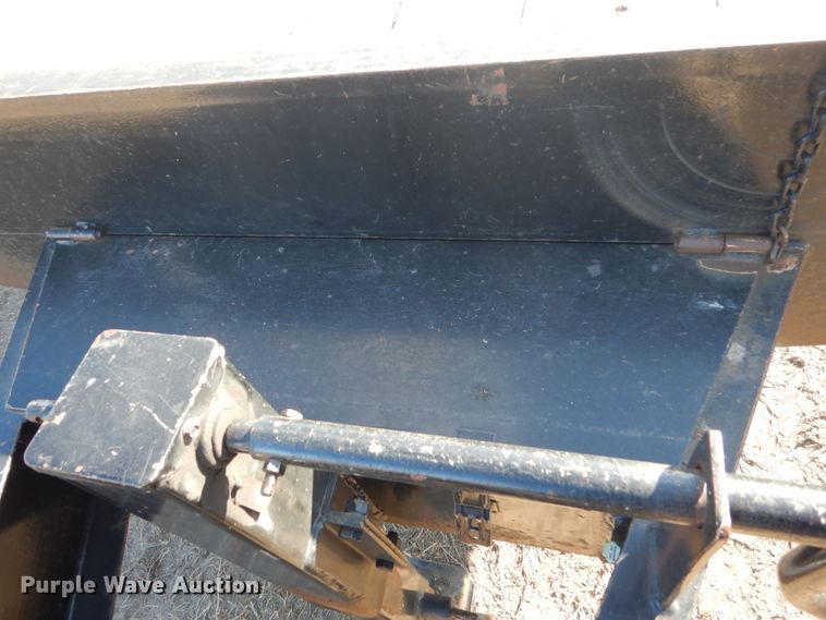 image for item HS9967 2004 Felling equipment trailer