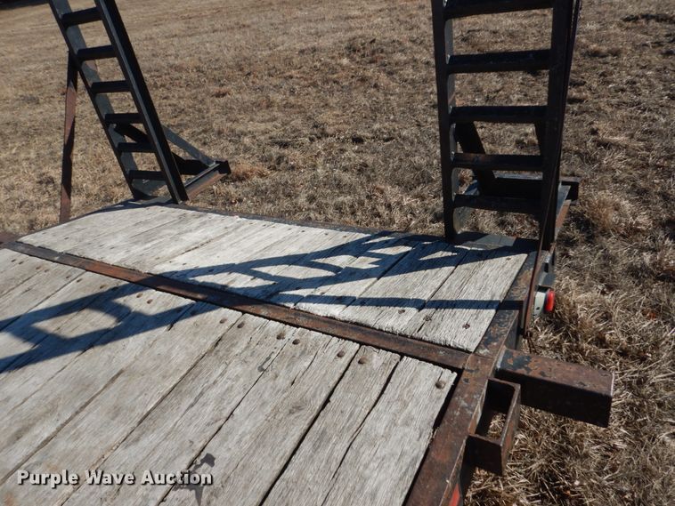 image for item HS9968 2006 Cronkhite 2950EWA equipment trailer