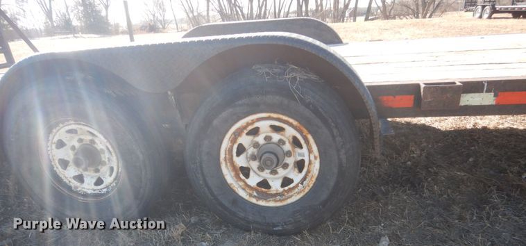 image for item HS9968 2006 Cronkhite 2950EWA equipment trailer