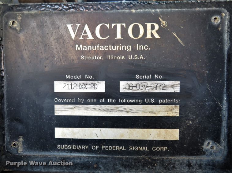 image for item HV9631 2006 International 7600  hydrovac truck