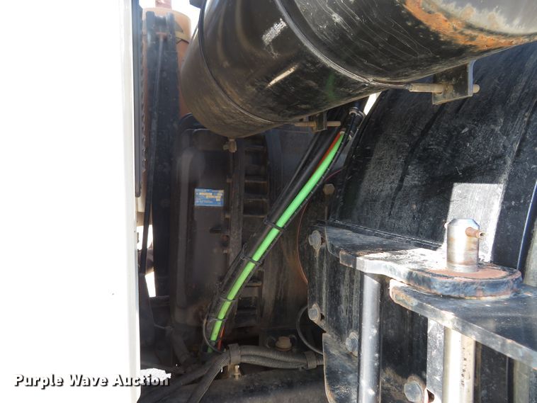 image for item HV9631 2006 International 7600  hydrovac truck