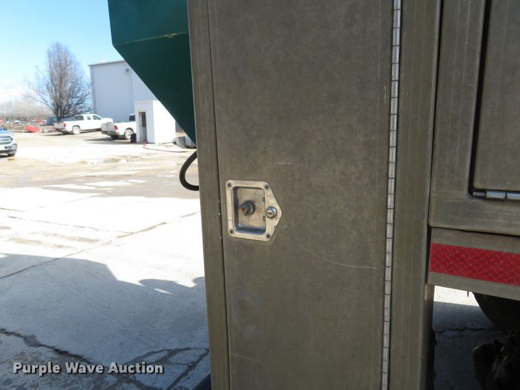 image for item HV9631 2006 International 7600  hydrovac truck