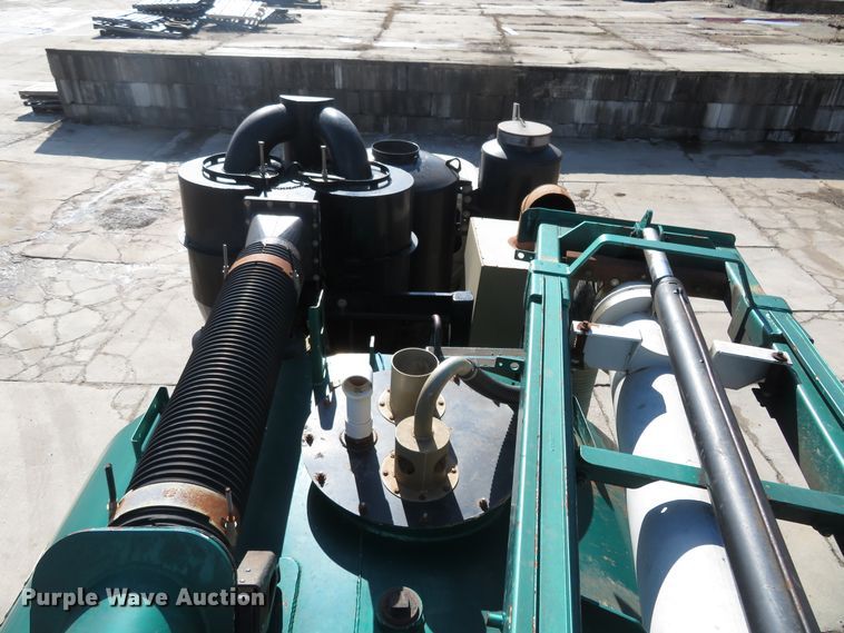 image for item HV9631 2006 International 7600  hydrovac truck