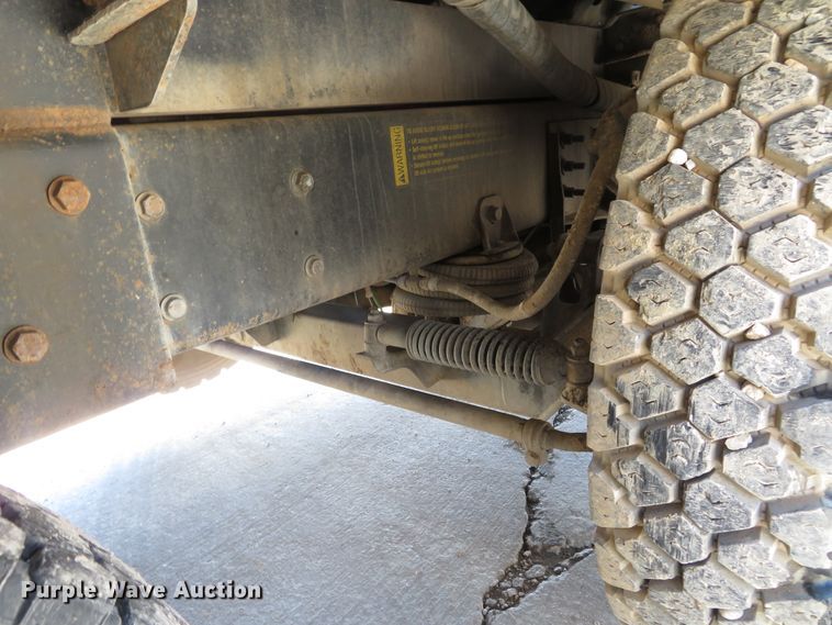 image for item HV9631 2006 International 7600  hydrovac truck