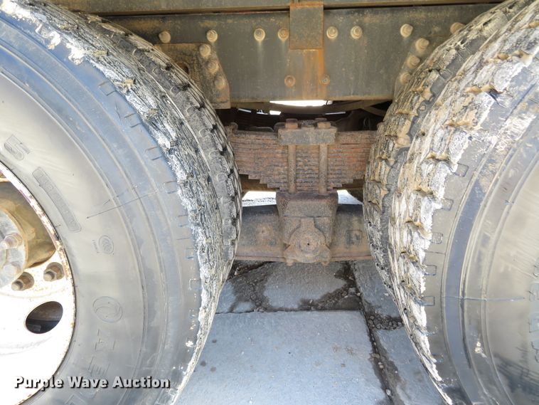 image for item HV9631 2006 International 7600  hydrovac truck