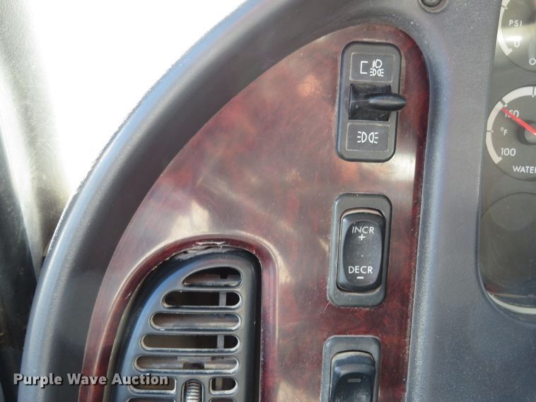 image for item HV9632 2009 Freightliner Business Class M2  hydrovac truck