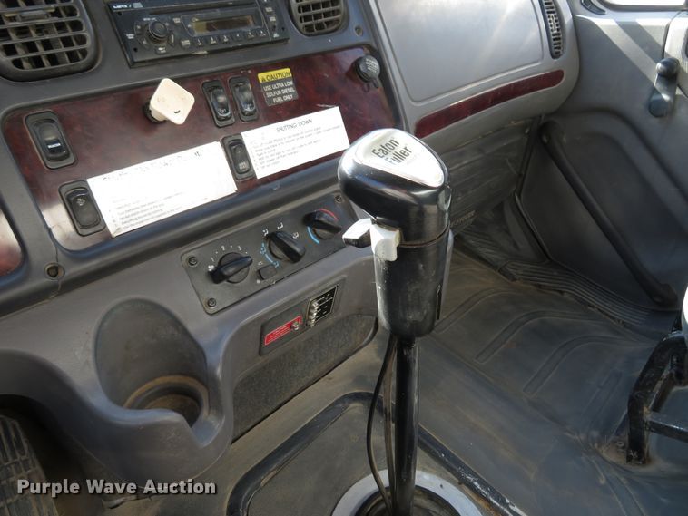 image for item HV9632 2009 Freightliner Business Class M2  hydrovac truck