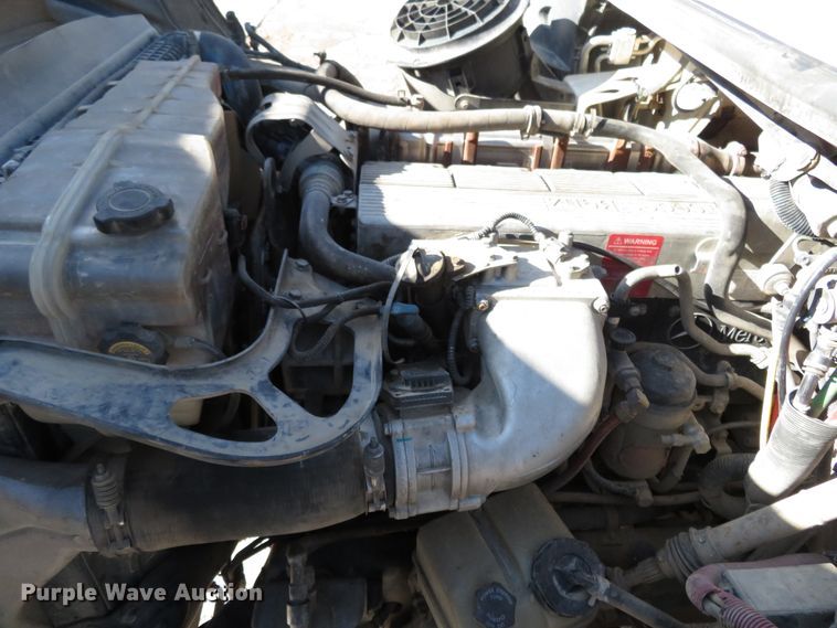 image for item HV9632 2009 Freightliner Business Class M2  hydrovac truck