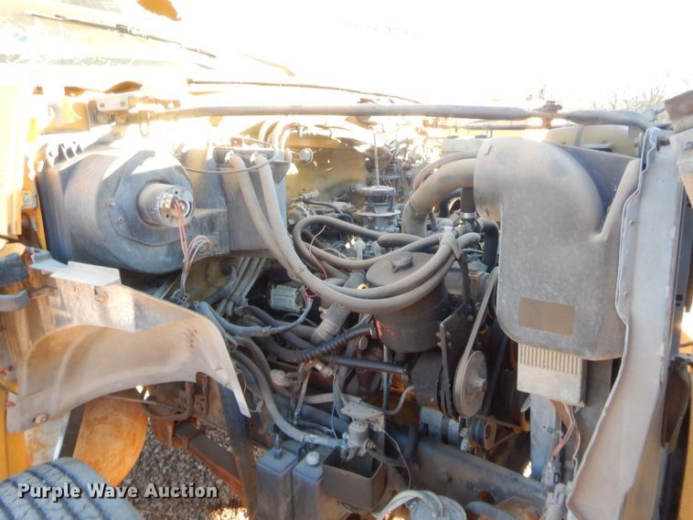 image for item HW9245 1990 Ford F700  dump truck