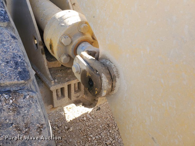 image for item HW9740 2008 Caterpillar 950H  wheel loader