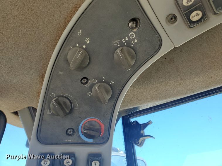 image for item HW9741 2007 Caterpillar 966H  wheel loader