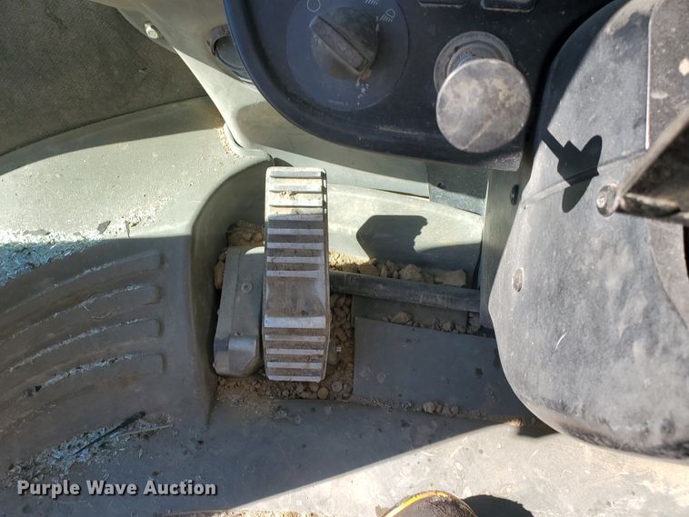 image for item HW9741 2007 Caterpillar 966H  wheel loader