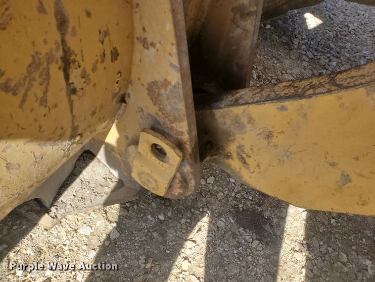 image for item HW9741 2007 Caterpillar 966H  wheel loader