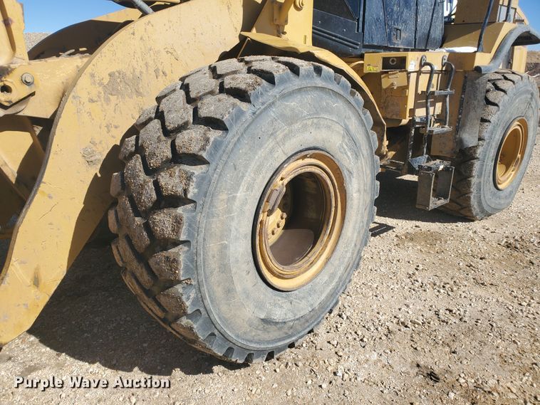 image for item HW9741 2007 Caterpillar 966H  wheel loader