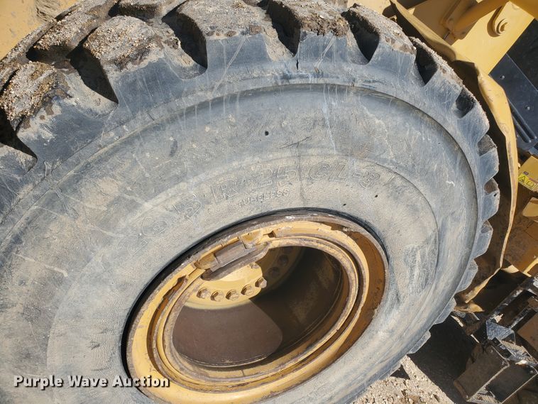image for item HW9741 2007 Caterpillar 966H  wheel loader